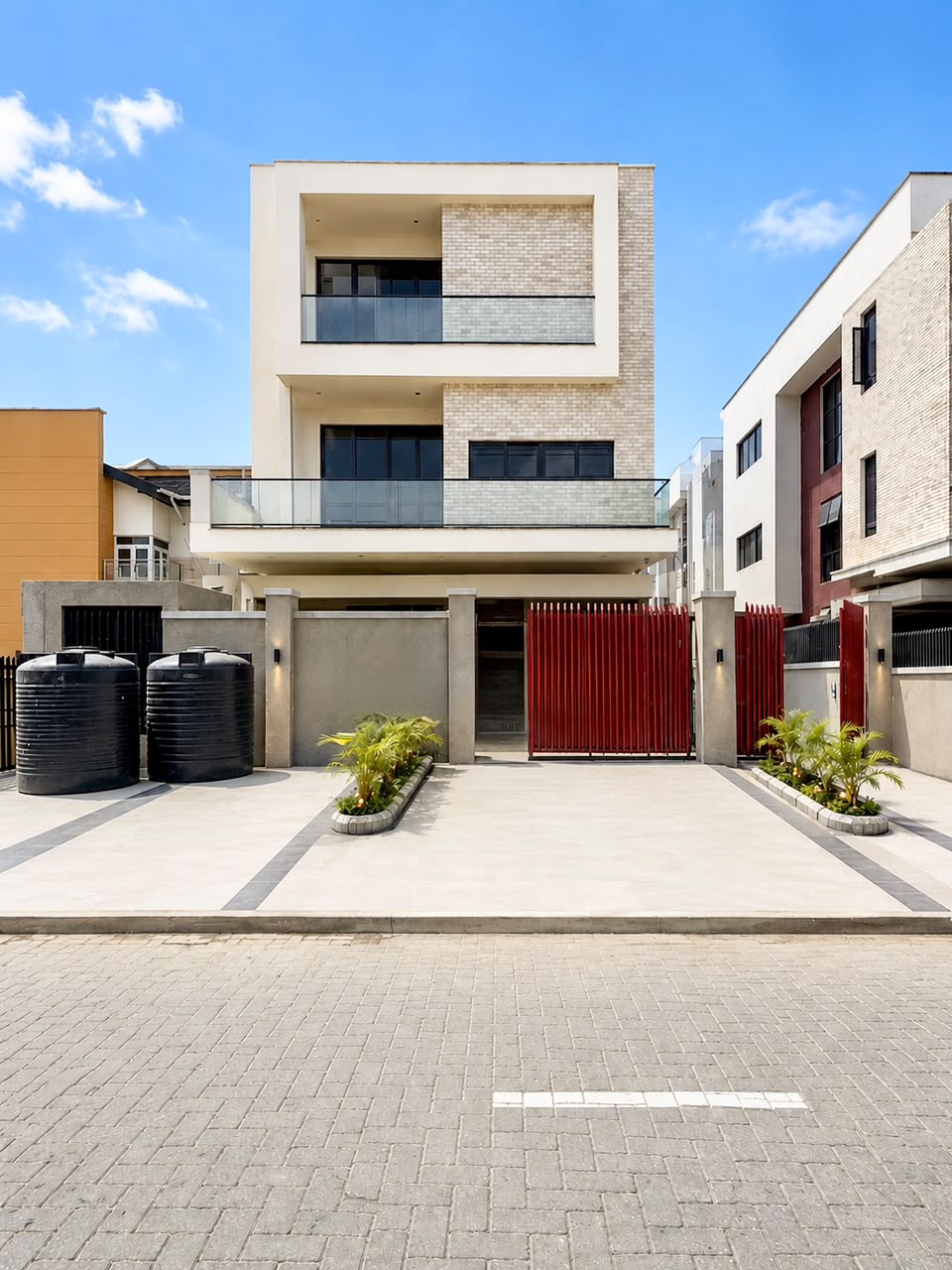 5 BEDROOM FULLY DETACHED DUPLEX WITH BQ
