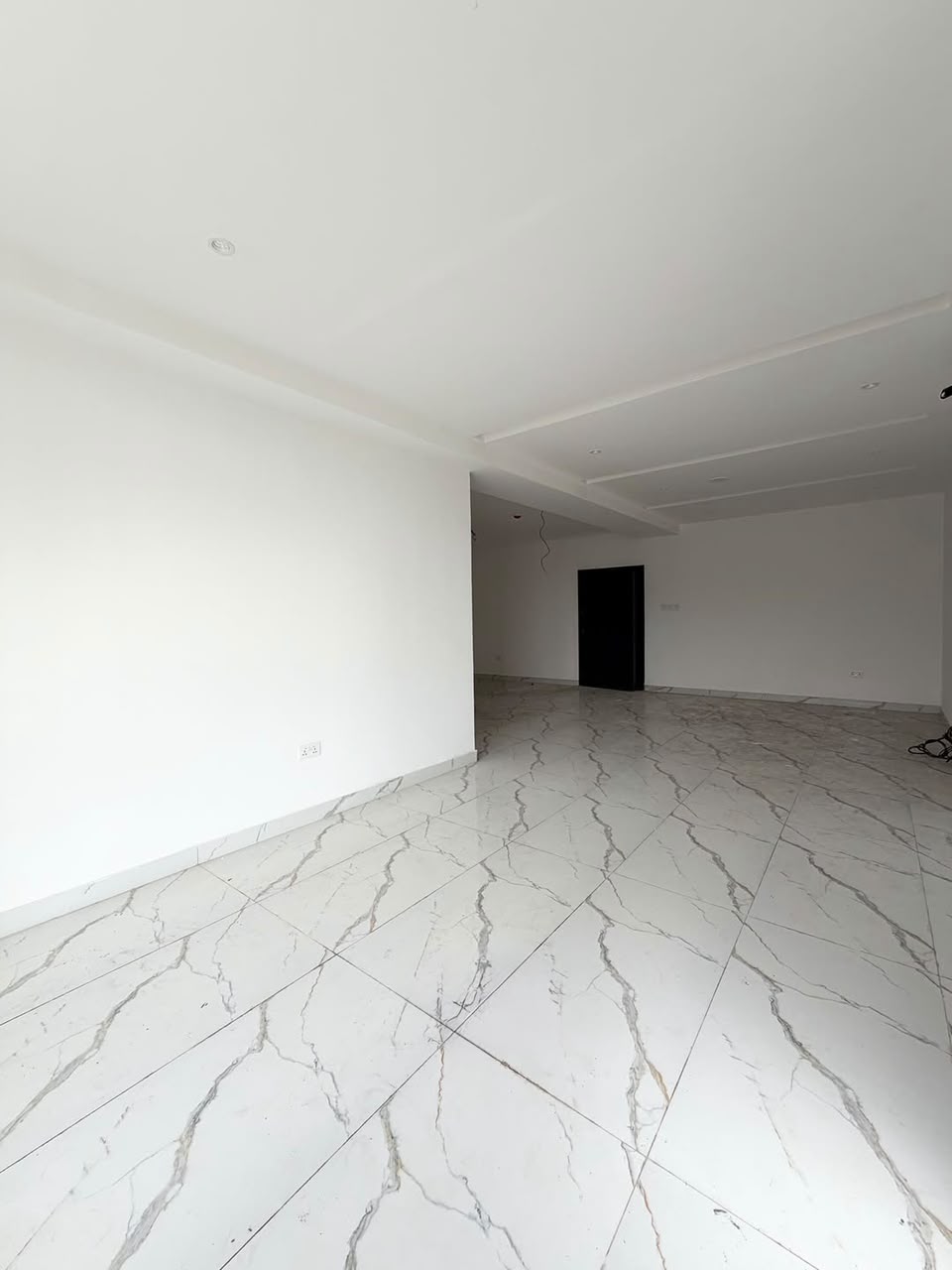 3 BEDROOM APARTMENT WITH BQ, ELEVATOR & SWIMMING POOL