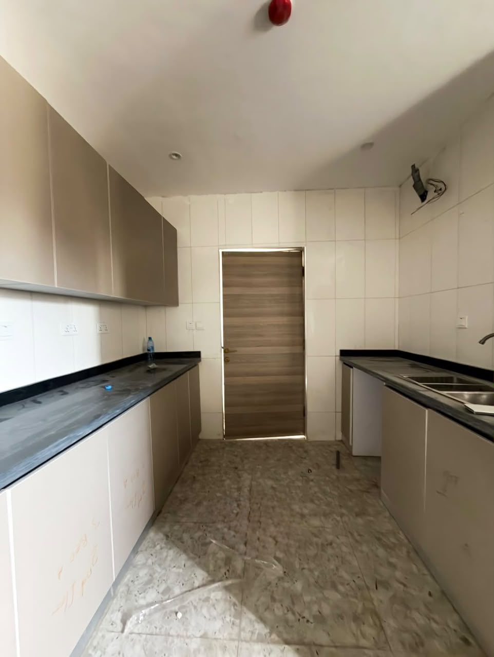 3 BEDROOM APARTMENT WITH BQ, ELEVATOR & SWIMMING POOL