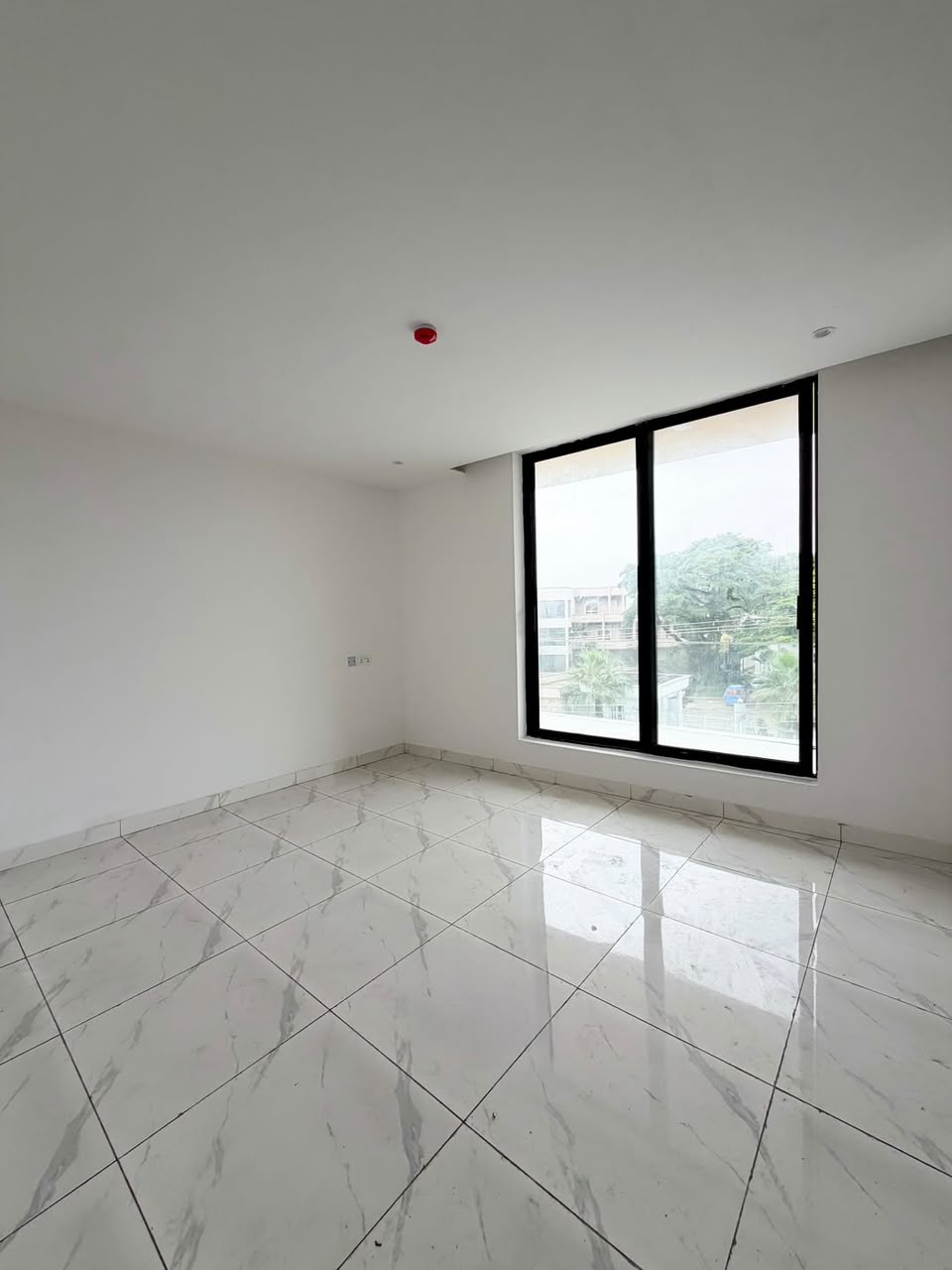 3 BEDROOM APARTMENT WITH BQ, ELEVATOR & SWIMMING POOL