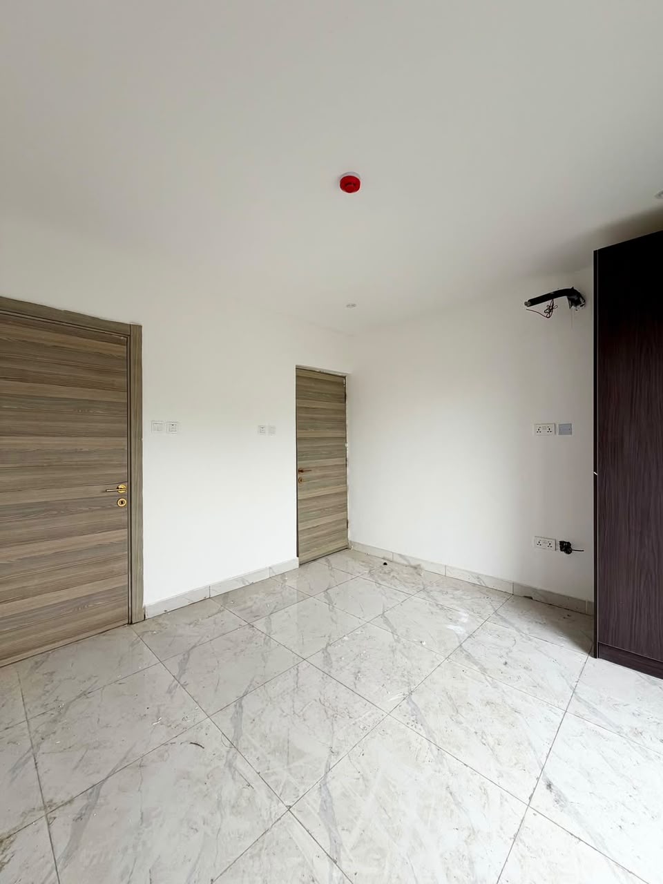 3 BEDROOM APARTMENT WITH BQ, ELEVATOR & SWIMMING POOL